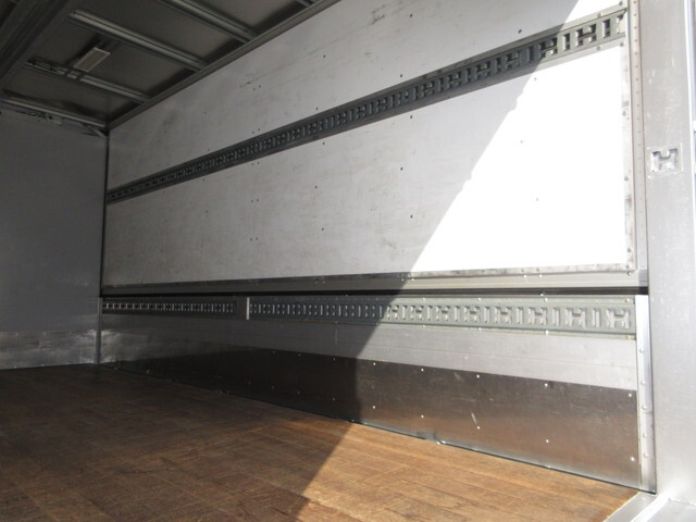 日野デュトロアルミウイング小型（2t・3t）[写真11]