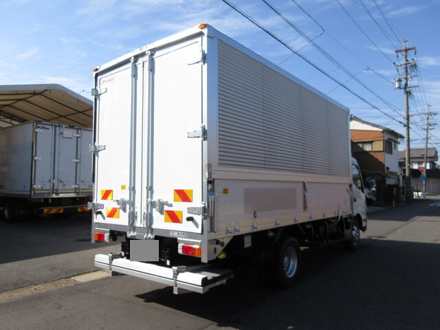 日野デュトロアルミウイング小型（2t・3t）[写真02]