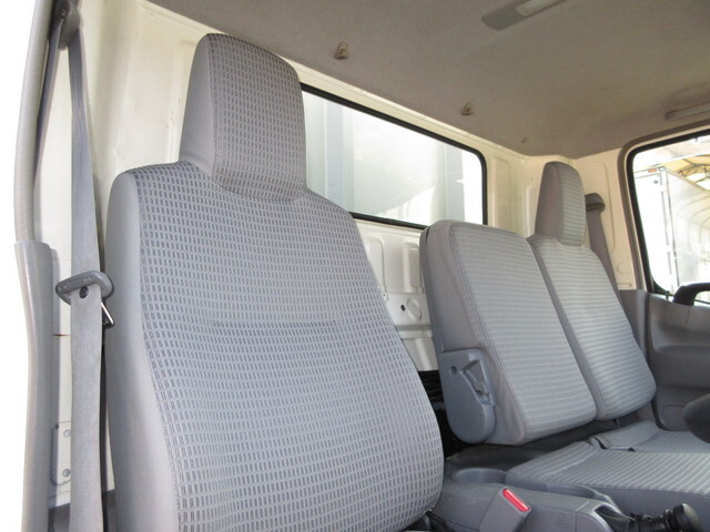 日野デュトロアルミウイング小型（2t・3t）[写真26]