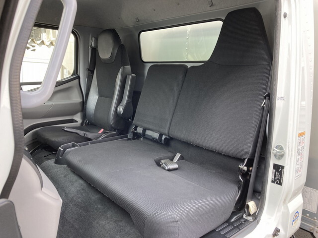 日産アトラスアルミバン小型（2t・3t）[写真37]