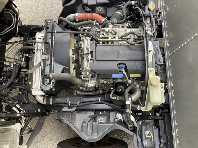 日産アトラスアルミバン小型（2t・3t）[写真07]