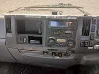 いすゞフォワードコンテナ専用車増トン（6t・8t）[写真23]