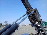 いすゞフォワードコンテナ専用車増トン（6t・8t）[写真36]