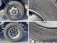 いすゞフォワードコンテナ専用車増トン（6t・8t）[写真07]