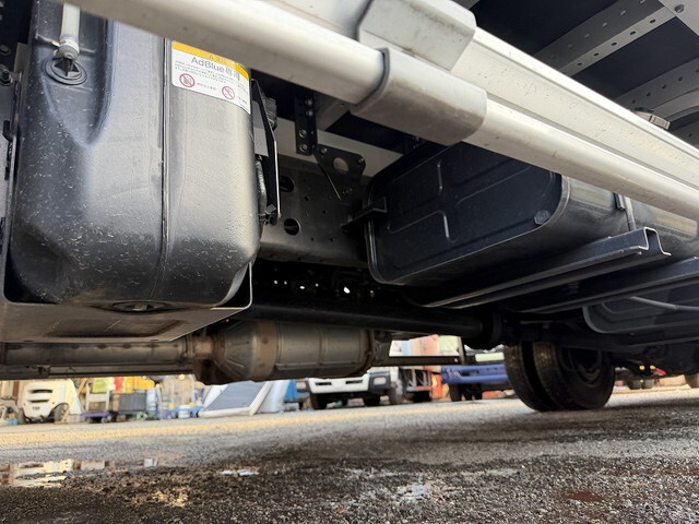 日野レンジャーアルミウイング中型（4t）[写真16]