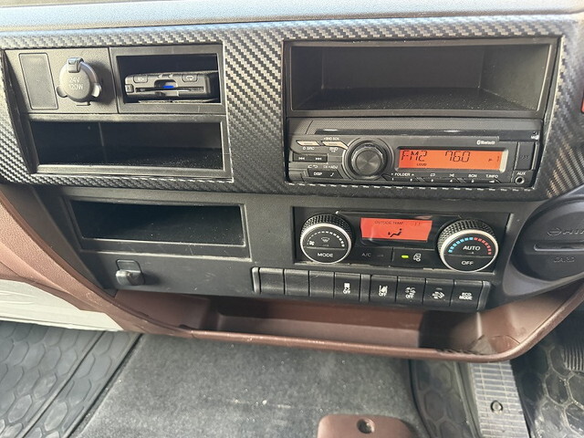 日野レンジャーアルミウイング中型（4t）[写真29]