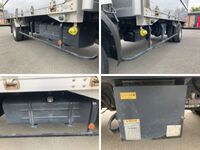 トヨタダイナアルミウイング小型（2t・3t）[写真22]