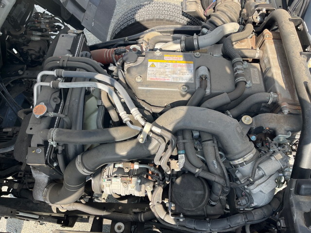 いすゞフォワード冷凍車（冷蔵車）中型（4t）[写真27]