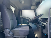 いすゞフォワード冷凍車（冷蔵車）中型（4t）[写真31]