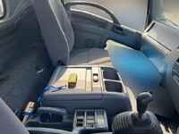 いすゞフォワード冷凍車（冷蔵車）中型（4t）[写真33]