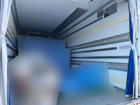 いすゞフォワード冷凍車（冷蔵車）中型（4t）[写真10]