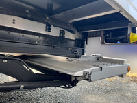 いすゞフォワード冷凍車（冷蔵車）中型（4t）[写真21]