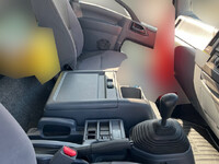 いすゞフォワード冷凍車（冷蔵車）中型（4t）[写真34]