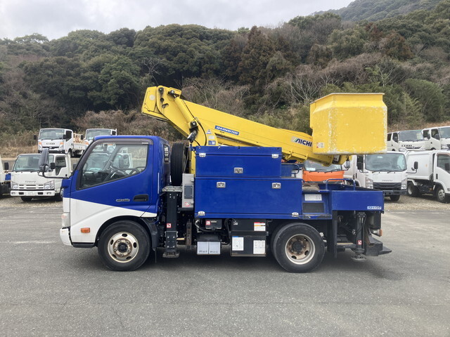 日野デュトロ高所作業車小型（2t・3t）[写真05]