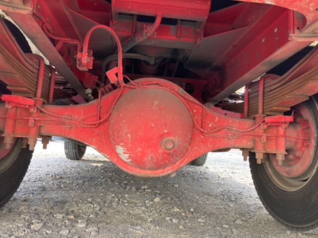 いすゞフォワード深ダンプ（土砂禁ダンプ）中型（4t）[写真24]