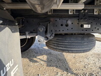 いすゞエルフアルミウイング小型（2t・3t）[写真20]