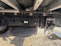 いすゞエルフアルミウイング小型（2t・3t）[写真21]