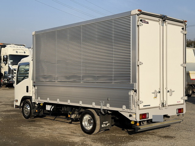 いすゞエルフアルミウイング小型（2t・3t）[写真04]