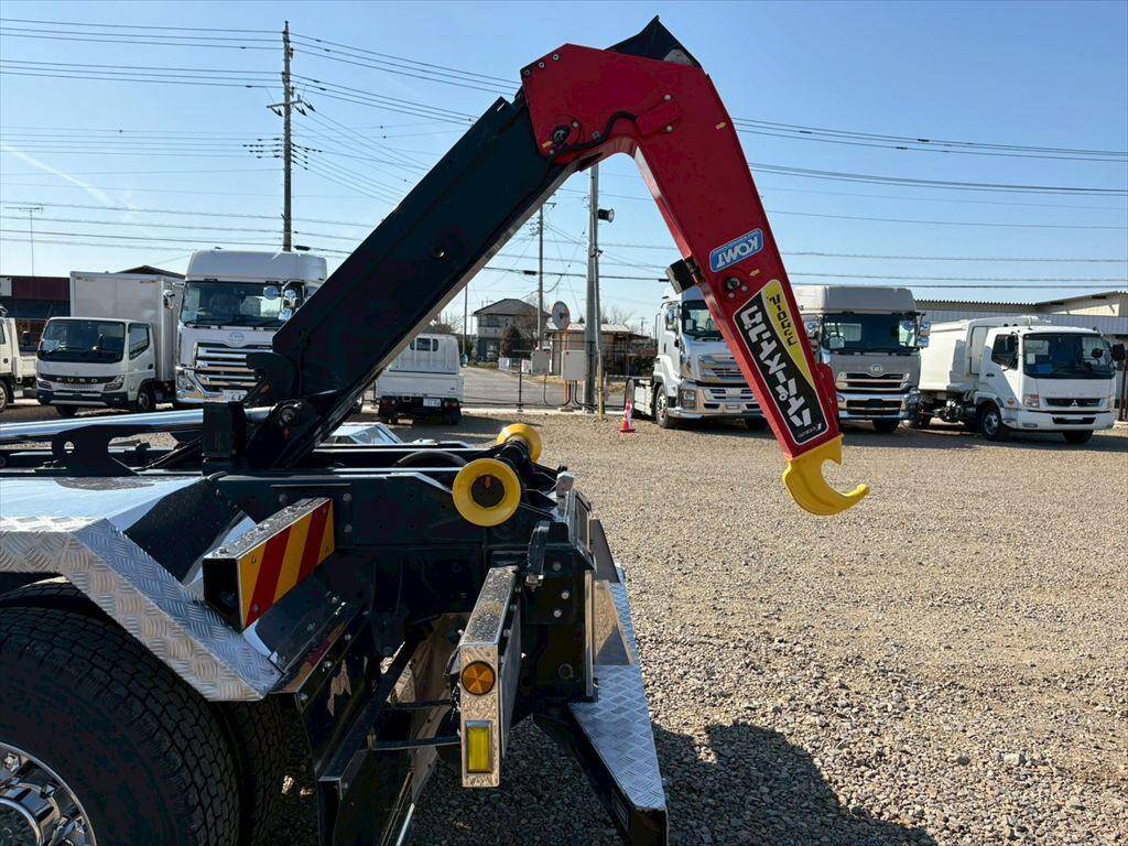 日野レンジャーコンテナ専用車中型（4t）[写真13]