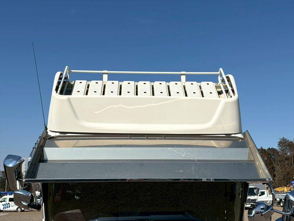 日野レンジャーコンテナ専用車中型（4t）[写真18]