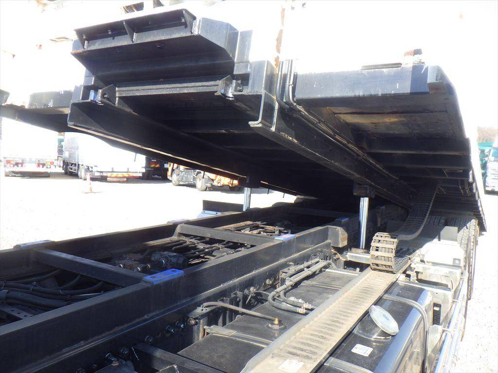 日野プロフィアセーフティローダー大型（10t）[写真14]