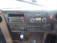 日野プロフィアセーフティローダー大型（10t）[写真23]