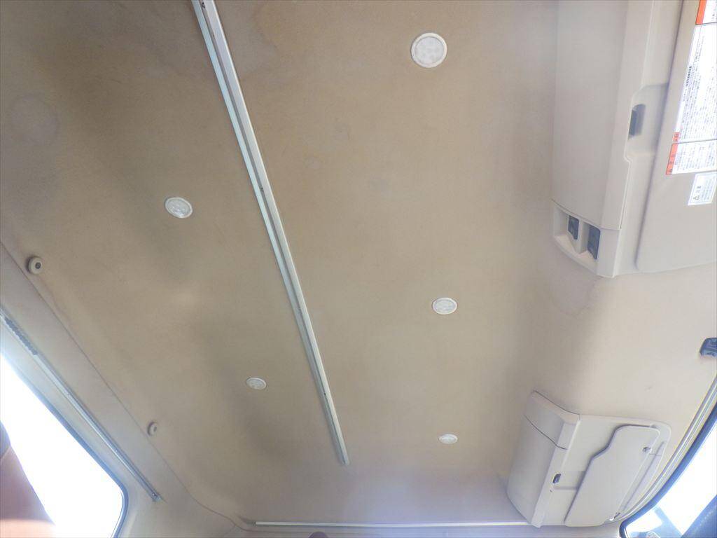 日野プロフィアセーフティローダー大型（10t）[写真24]