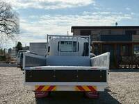 いすゞフォワード平ボディ中型（4t）[写真10]