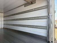 三菱ふそうファイター冷凍車（冷蔵車）中型（4t）[写真11]