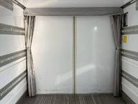 三菱ふそうファイター冷凍車（冷蔵車）中型（4t）[写真12]