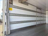 三菱ふそうファイター冷凍車（冷蔵車）中型（4t）[写真10]