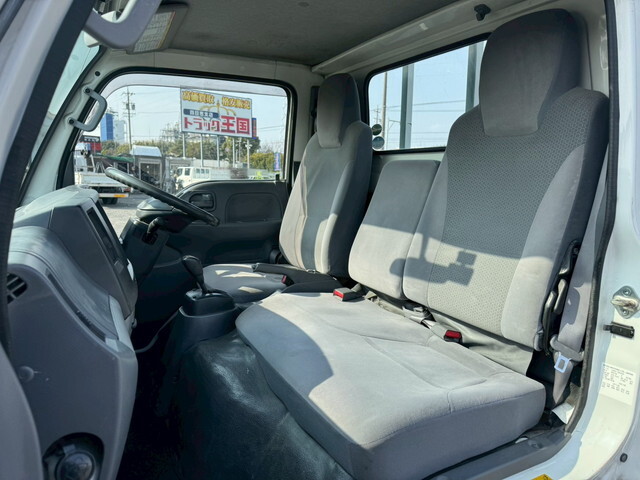 マツダタイタン平ボディ小型（2t・3t）[写真29]