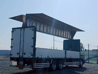 UDトラックスクオンアルミウイング大型（10t）[写真02]