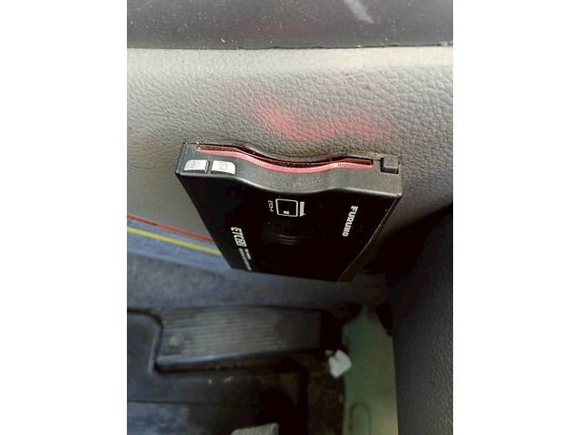 UDトラックスクオンアルミウイング大型（10t）[写真32]