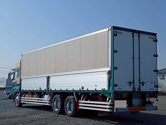 UDトラックスクオンアルミウイング大型（10t）[写真04]