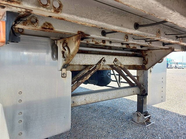その他のメーカーその他の車種冷蔵冷凍トレーラー大型（10t）[写真31]