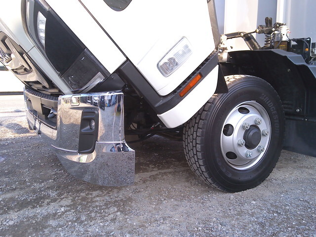 いすゞフォワードアルミウイング中型（4t）[写真38]