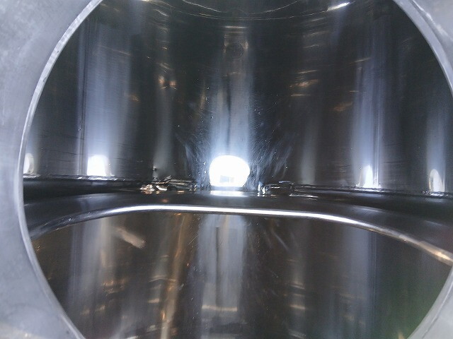 三菱ふそうスーパーグレートタンク車（タンクローリー）大型（10t）[写真16]