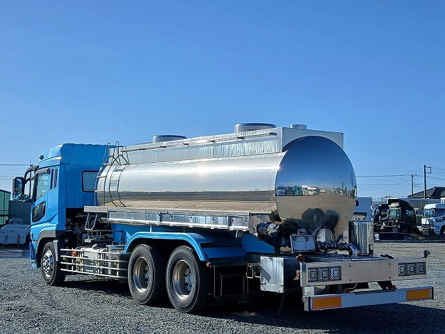 三菱ふそうスーパーグレートタンク車（タンクローリー）大型（10t）[写真02]