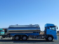 三菱ふそうスーパーグレートタンク車（タンクローリー）大型（10t）[写真06]