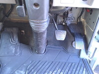 三菱ふそうキャンター平ボディ小型（2t・3t）[写真22]