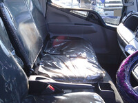 三菱ふそうキャンター平ボディ小型（2t・3t）[写真23]