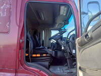 日野プロフィアアルミウイング大型（10t）[写真38]