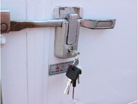 いすゞエルフパネルバン小型（2t・3t）[写真15]