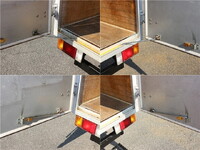 いすゞエルフパネルバン小型（2t・3t）[写真16]