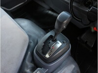 いすゞエルフパネルバン小型（2t・3t）[写真20]