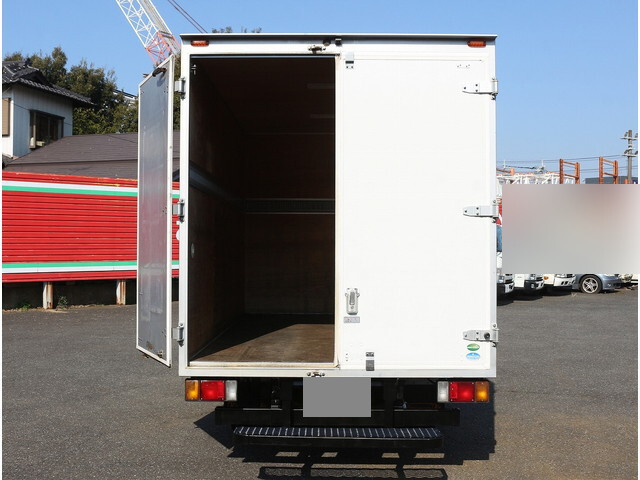いすゞエルフパネルバン小型（2t・3t）[写真07]