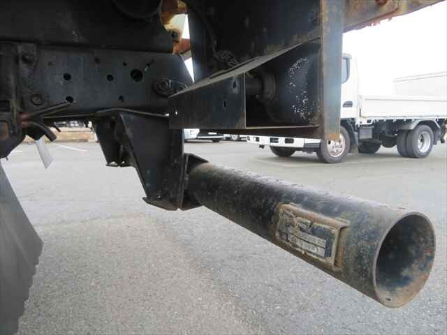 いすゞフォワードダンプ中型（4t）[写真19]