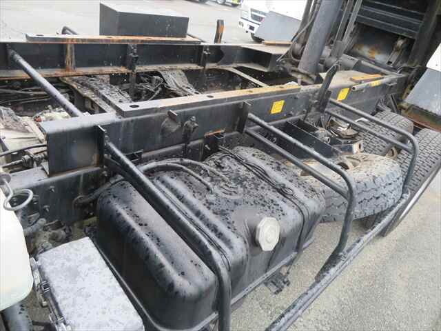 いすゞフォワードダンプ中型（4t）[写真25]