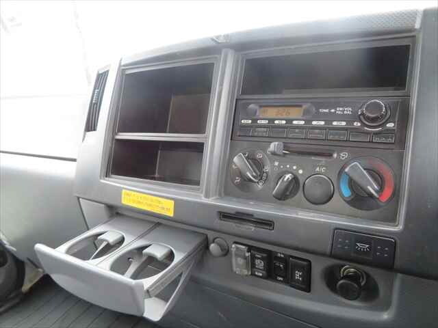 いすゞフォワードダンプ中型（4t）[写真33]